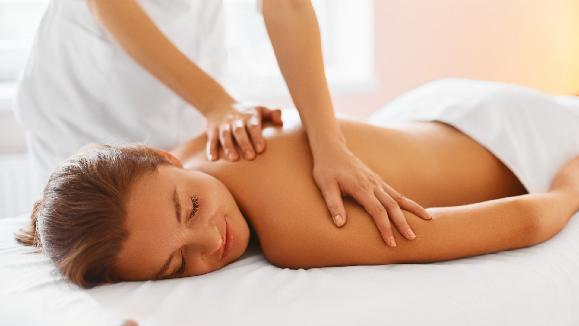 The Ultimate Guide to Couple Massage: Sharing Relaxation and Wellness